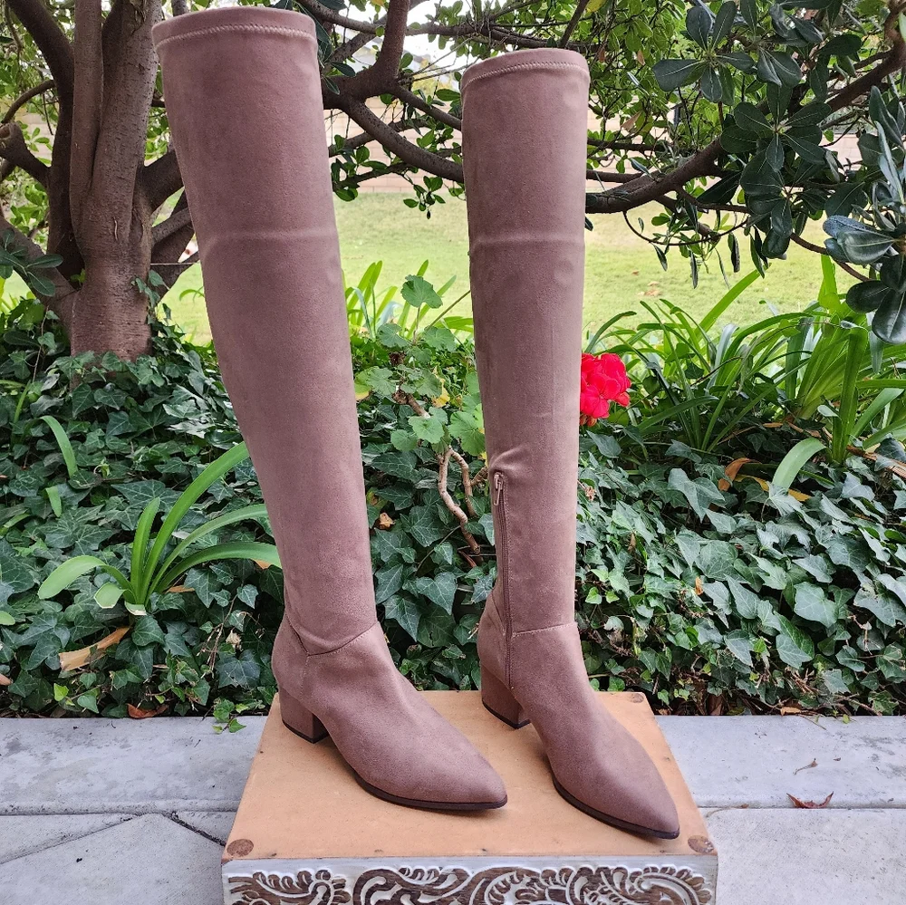 Sexy Fitted Steve Madden Taupe Microsuede OTK Boots